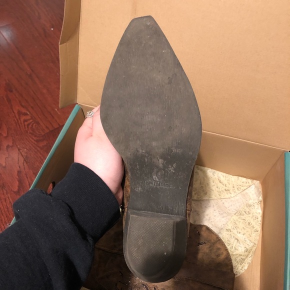 Roper Pointed Toe Boots - Picture 5 of 7